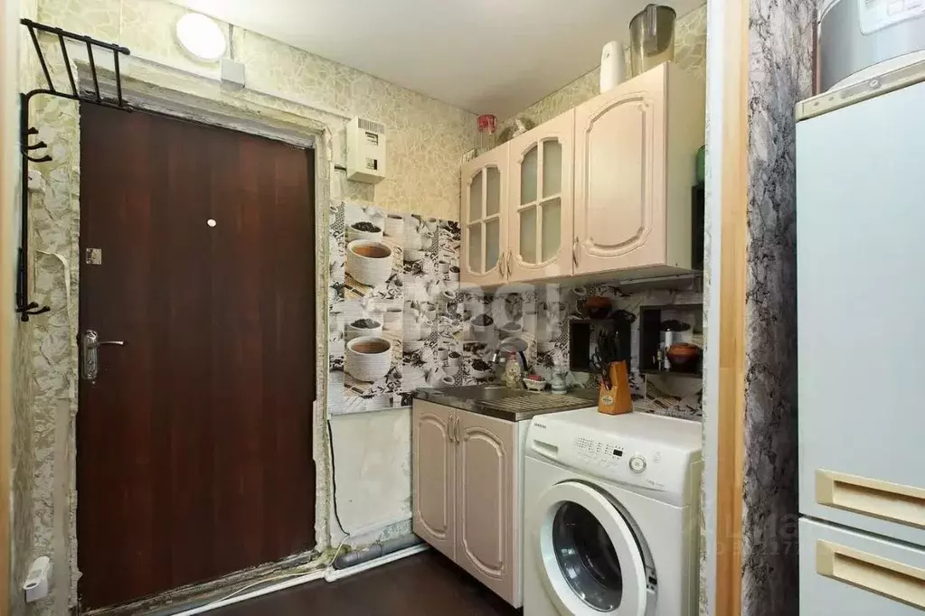 Комната Тюменская область, Тюмень Одесская ул., 18 (13.1 м) - Фото 1