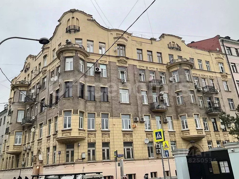 Помещение свободного назначения в Москва пер. Гусятников, 3/1С1 (188 ... - Фото 1