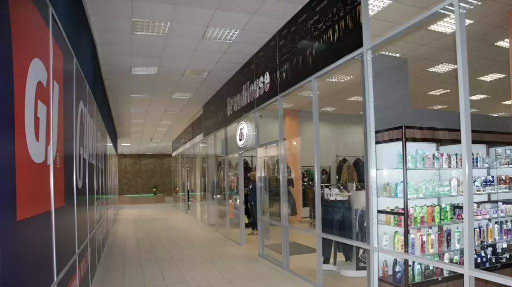 Торговая площадь в Коми, Воркута ул. Некрасова, 57А (500 м) - Фото 2