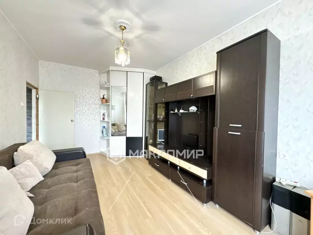 Продаётся 4-к квартира, 80 м - Фото 1