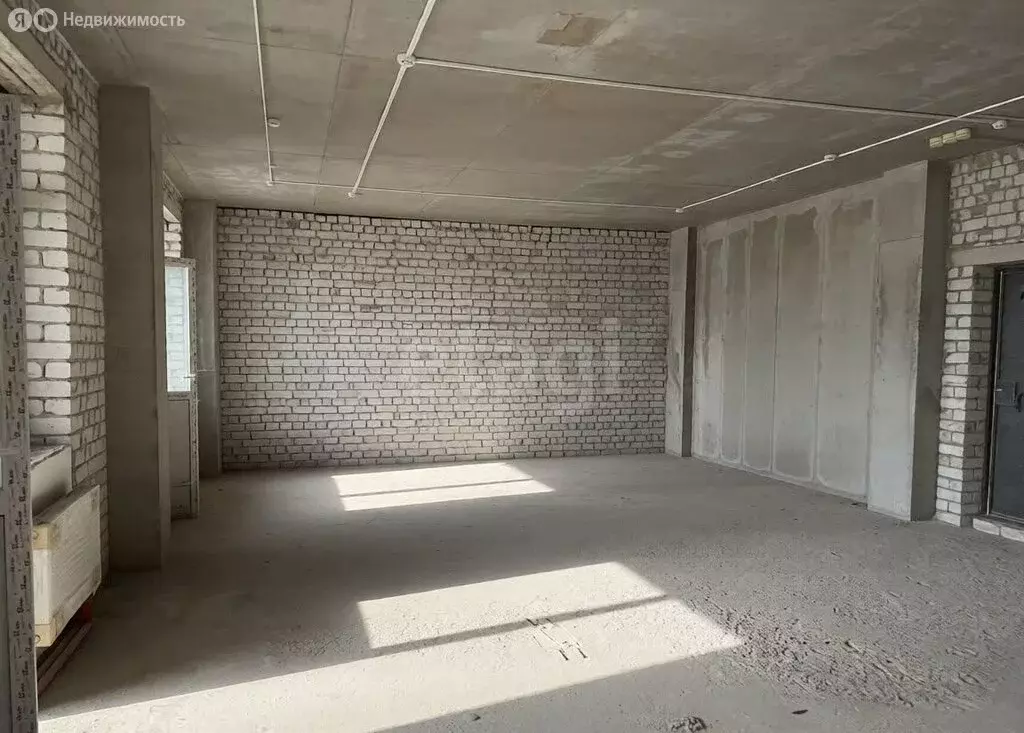 2-комнатная квартира: Белгород, Свято-Троицкий бульвар, 15 (85 м) - Фото 2