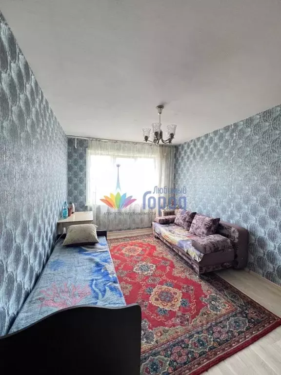 2-к кв. Кемеровская область, Новокузнецк ул. Покрышкина, 20/2 (49.2 м) - Фото 0