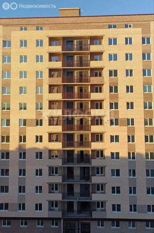 Квартира-студия: Абакан, улица Кирова, 214Ак1 (37.1 м) - Фото 1
