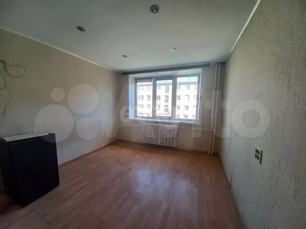 Комната 12,6 м в 5-к., 2/4 эт. - Фото 1