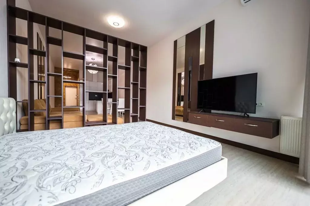 1-к кв. Крым, Алушта муниципальный округ, Партенит пгт ул. ... - Фото 1