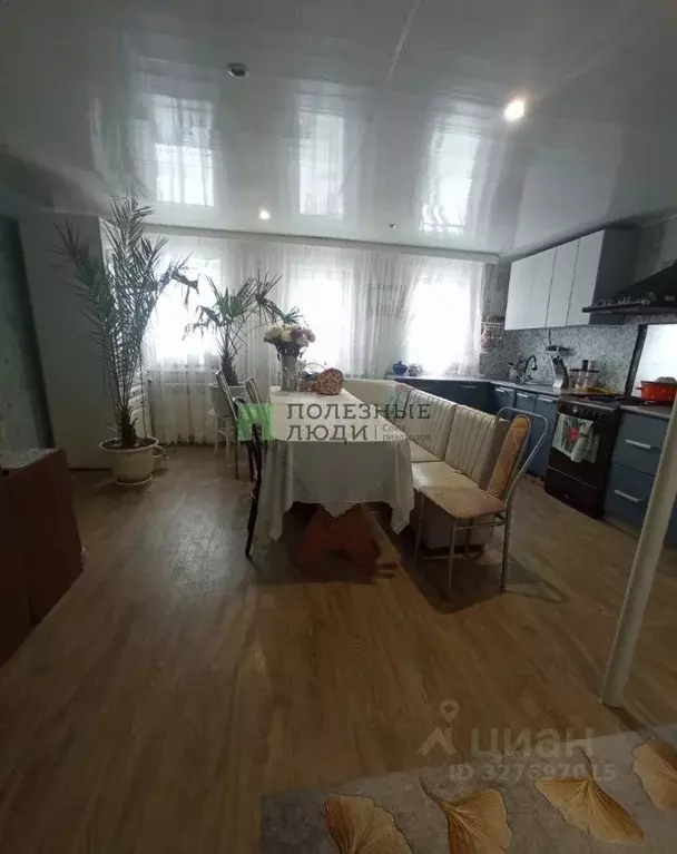 Дом в Татарстан, Зеленодольский район, Васильево муниципальное ... - Фото 2