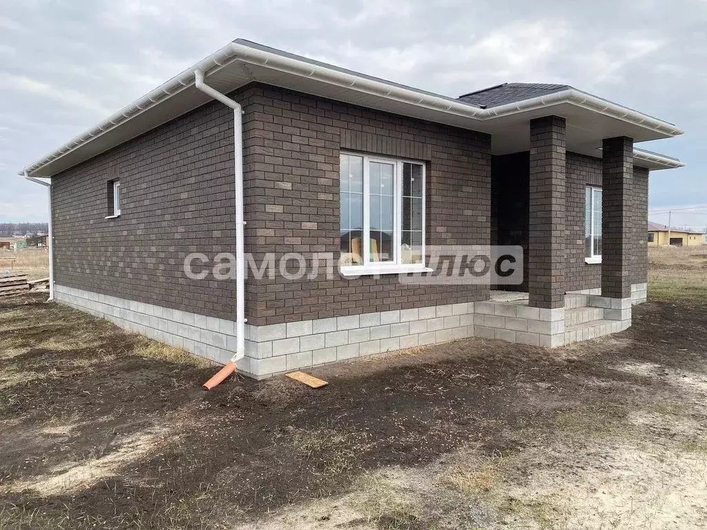 Дом в Белгородская область, Белгород Юго-Западный-2.2 мкр, пер. 2-й ... - Фото 1