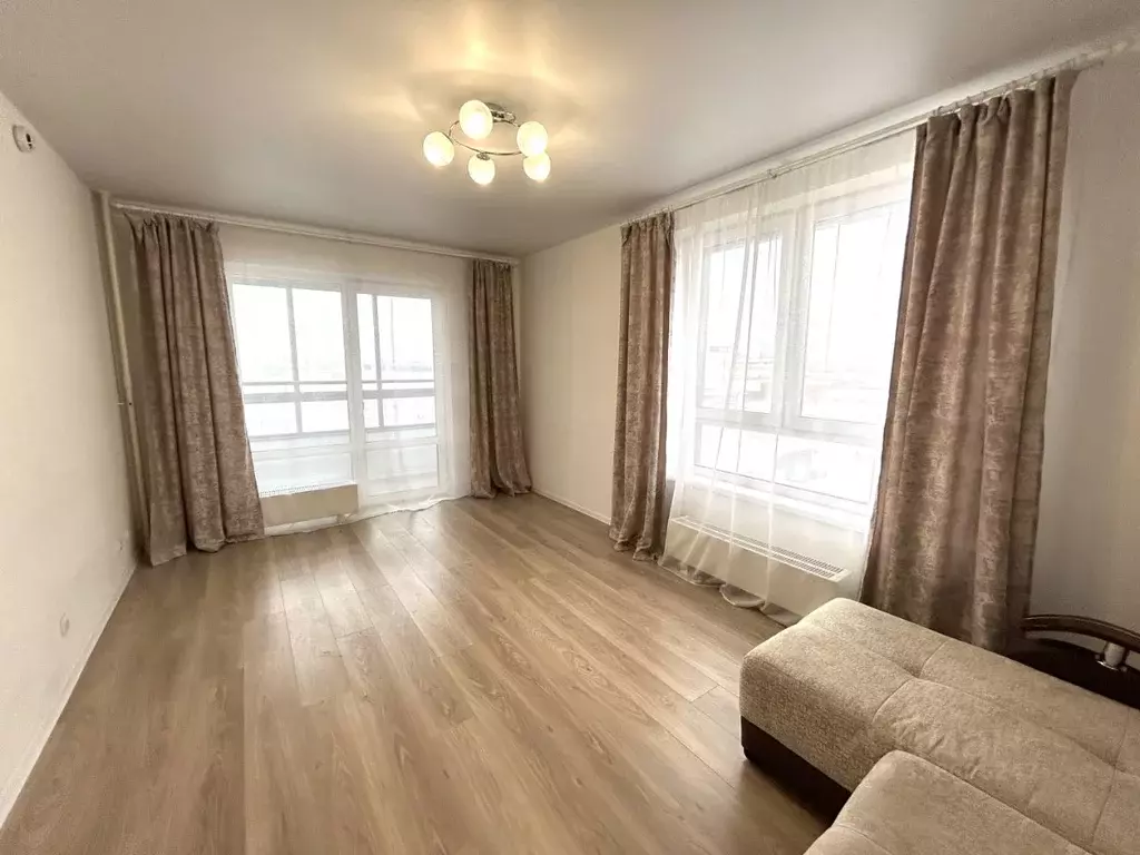 2-к кв. Свердловская область, Екатеринбург пер. Полимерный, 11 (57.0 ... - Фото 1