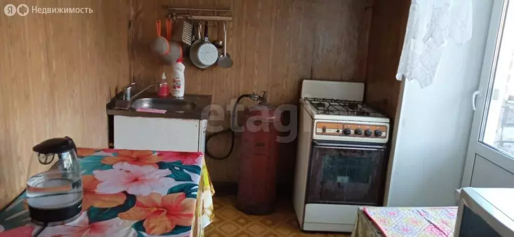 4-комнатная квартира: село Майма, улица 50 лет Победы, 2 (62.7 м) - Фото 2