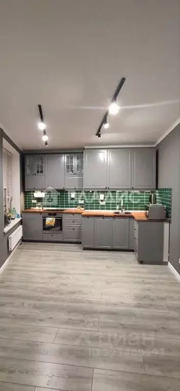 3-к кв. Московская область, Химки городской округ, д. Подолино, Велтон ... - Фото 1