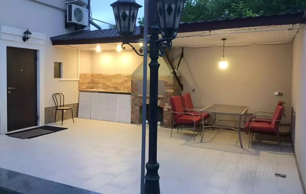 Дом в Крым, Евпатория ул. Некрасова, 4 (275 м) - Фото 0