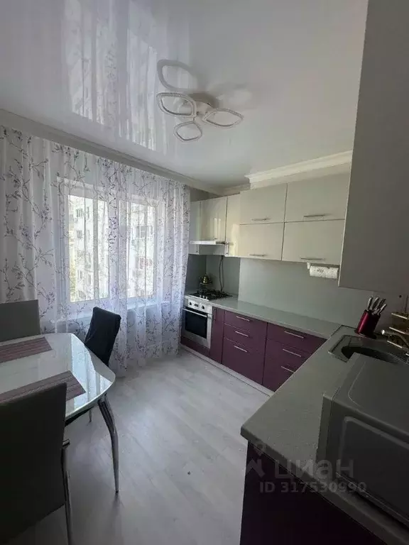 3-к кв. Краснодарский край, Геленджик ул. Островского, 79а (69.0 м) - Фото 0