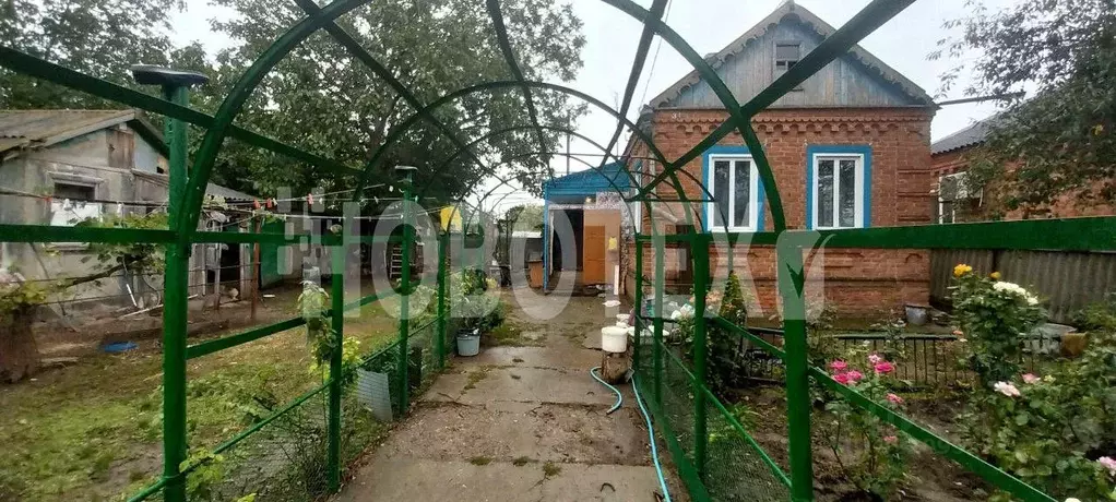 Дом в Краснодарский край, Кавказский район, Темижбекское с/пос, ... - Фото 1