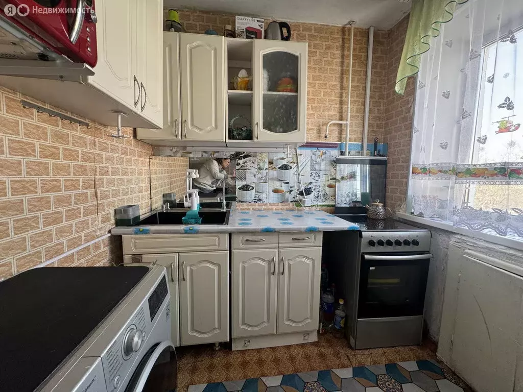 3-комнатная квартира: Челябинск, посёлок Новосинеглазово, улица ... - Фото 1