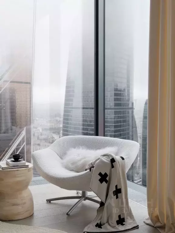 2-к кв. Москва 1-й Красногвардейский проезд, 22с1 (65.0 м) - Фото 0