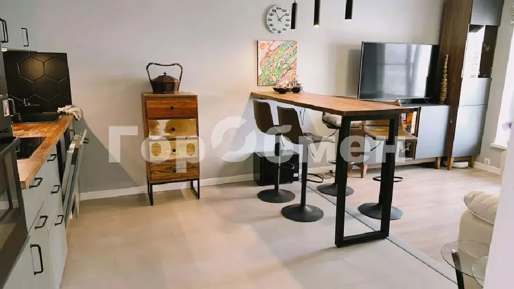 Продается 2-комнатная квартира - Фото 1