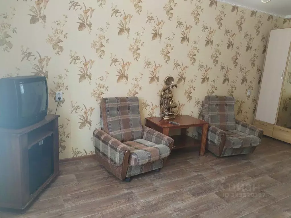 1-к кв. Орловская область, Мценск ул. Кузьмина, 10 (34.1 м) - Фото 2