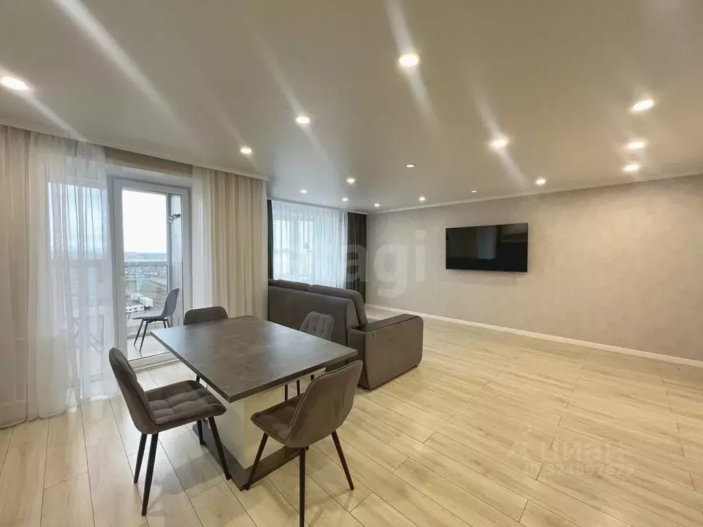 2-к кв. Башкортостан, Стерлитамак просп. Октября, 83 (65.7 м) - Фото 1