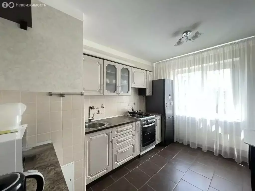 3-комнатная квартира: Майкоп, улица 12 Марта, 150к3 (64 м) - Фото 2