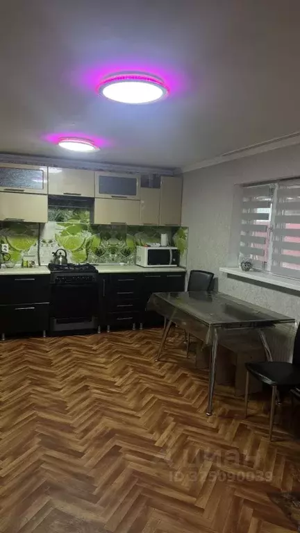 Дом в Краснодарский край, Гулькевичи ул. Некрасова (50 м) - Фото 2