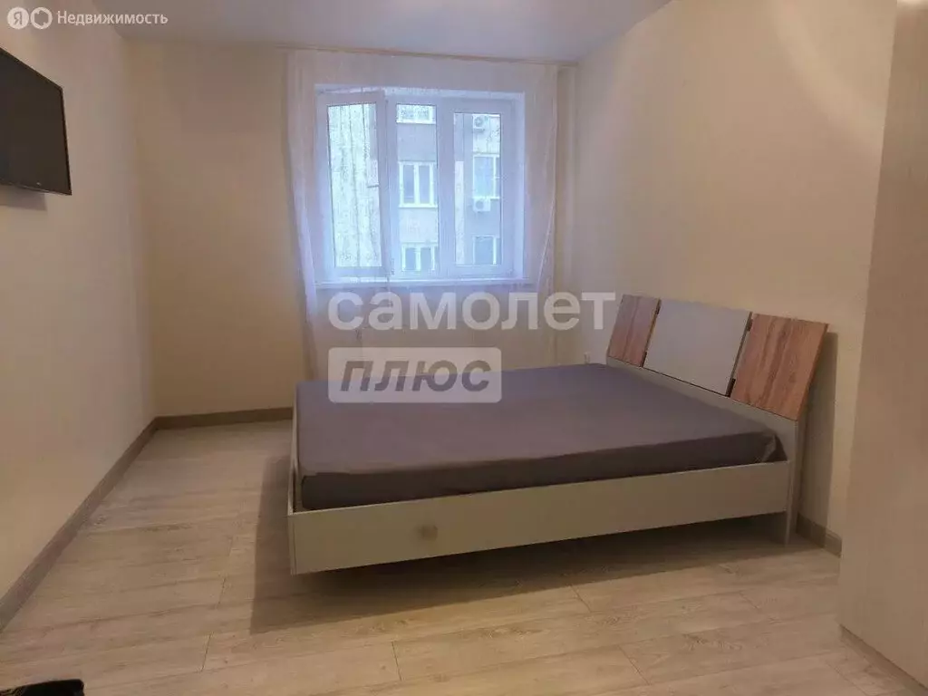 1-комнатная квартира: Ставрополь, улица Чапаева, 4/1А (37.5 м) - Фото 0