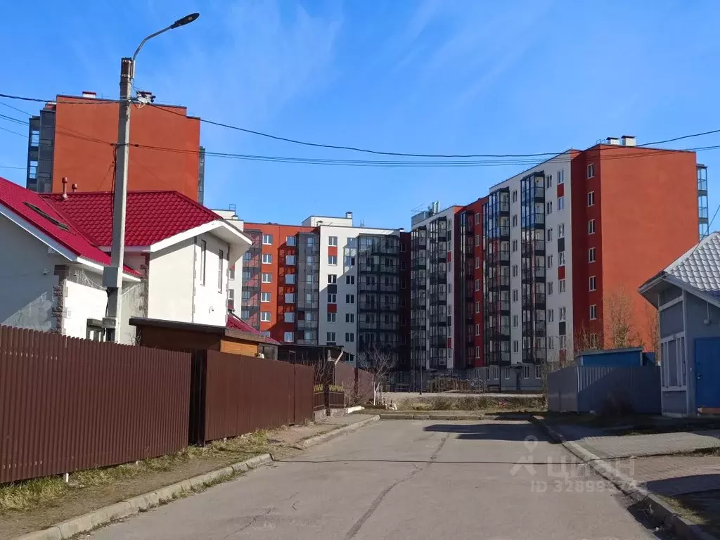 3-к кв. Ленинградская область, Выборгский район, Рощино пгт ул. ... - Фото 2