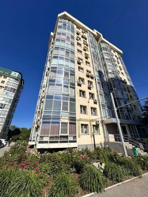 3-к кв. Саратовская область, Энгельс наб. Имени Генерал-лейтенанта ... - Фото 1