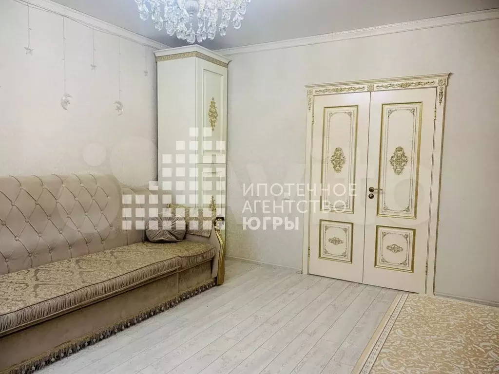1-к. квартира, 39 м, 3/9 эт. - Фото 1