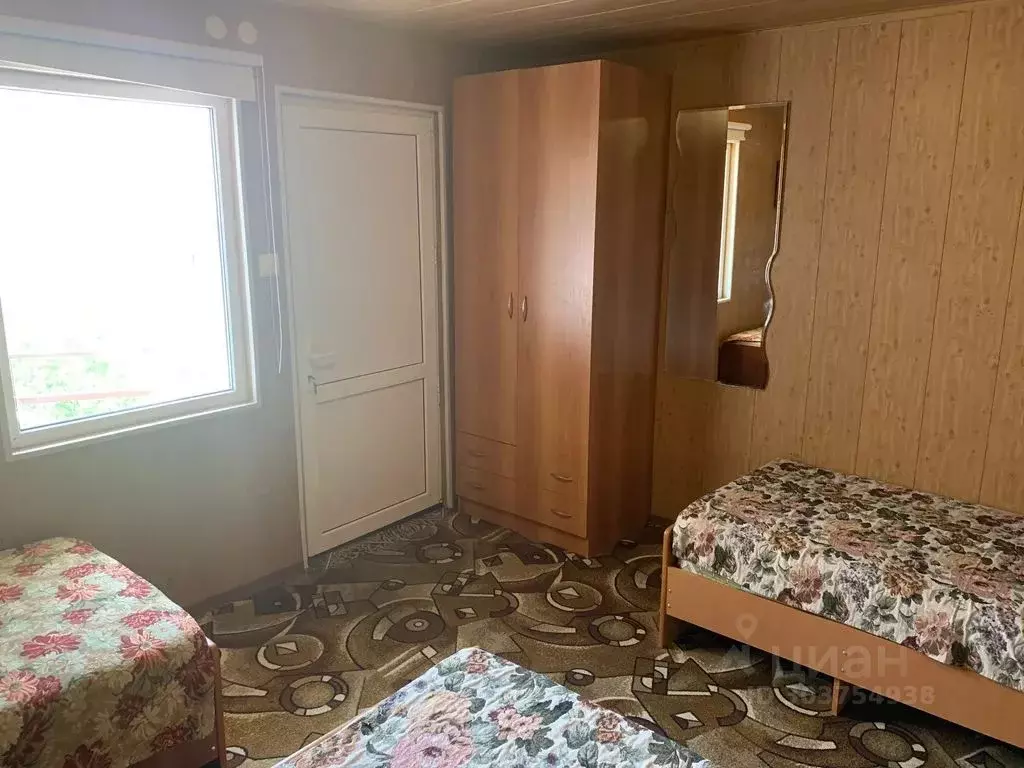 Комната Краснодарский край, Геленджик Восточный пер., 23А - Фото 0