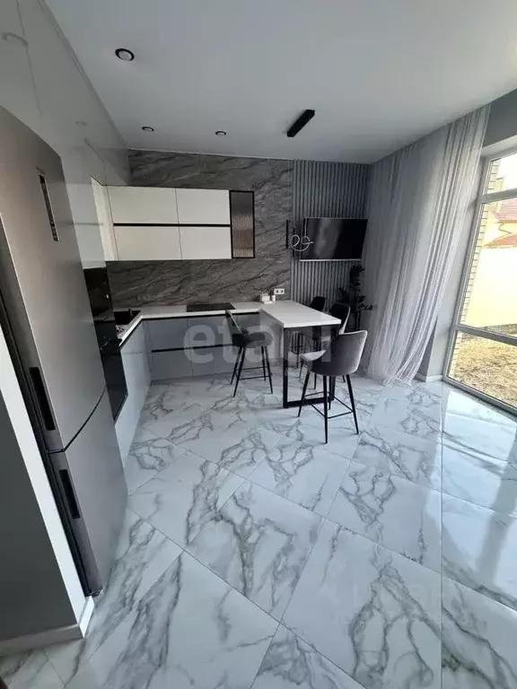 Дом в Ростовская область, Батайск Сальская ул. (88 м) - Фото 0