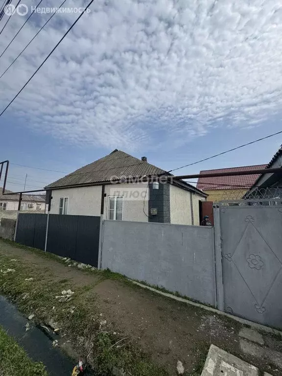 Дом в село Султан-Янги-Юрт, Интернациональная улица (80 м) - Фото 1