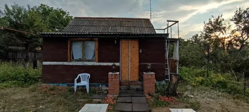 Дом в Саратовская область, Саратов ул. Имени В.В. Маяковского (20 м) - Фото 1