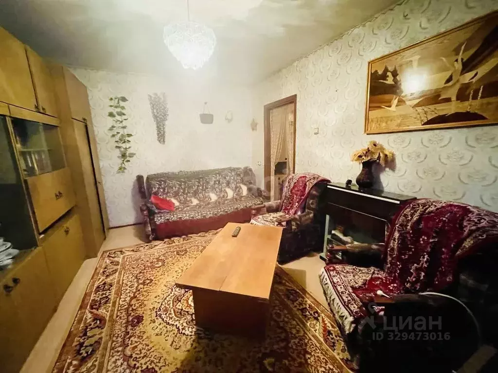 2-к кв. Смоленская область, Ярцево ул. Макаренко, 4 (49.7 м) - Фото 1