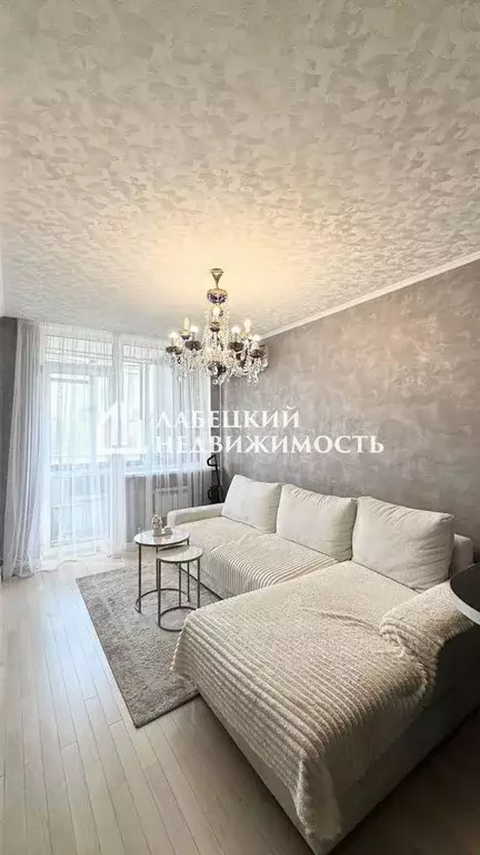 1-к. квартира, 52,4 м, 7/12 эт. - Фото 1