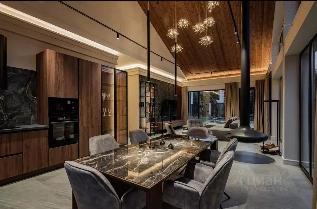 Дом в Ленинградская область, Всеволожский район, Бугровское городское ... - Фото 1