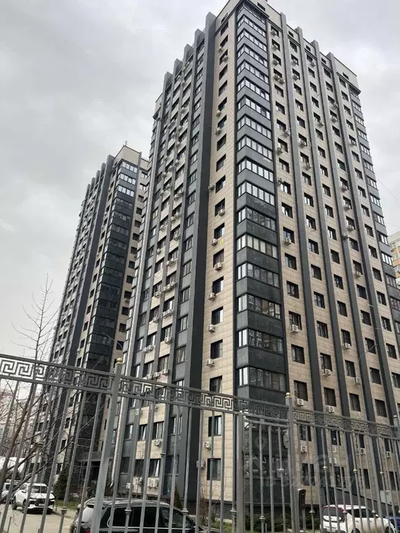 2-к кв. Краснодарский край, Краснодар ул. Домбайская, 10/2 (63.0 м) - Фото 1