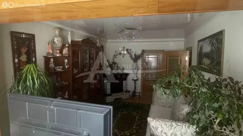 2-комнатная квартира: Кисловодск, Азербайджанская улица, 17А (60 м) - Фото 2