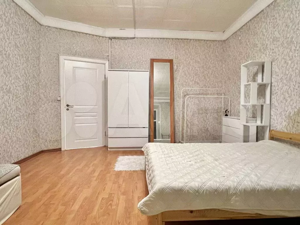 Комната 20 м в 4-к., 5/5 эт. - Фото 0