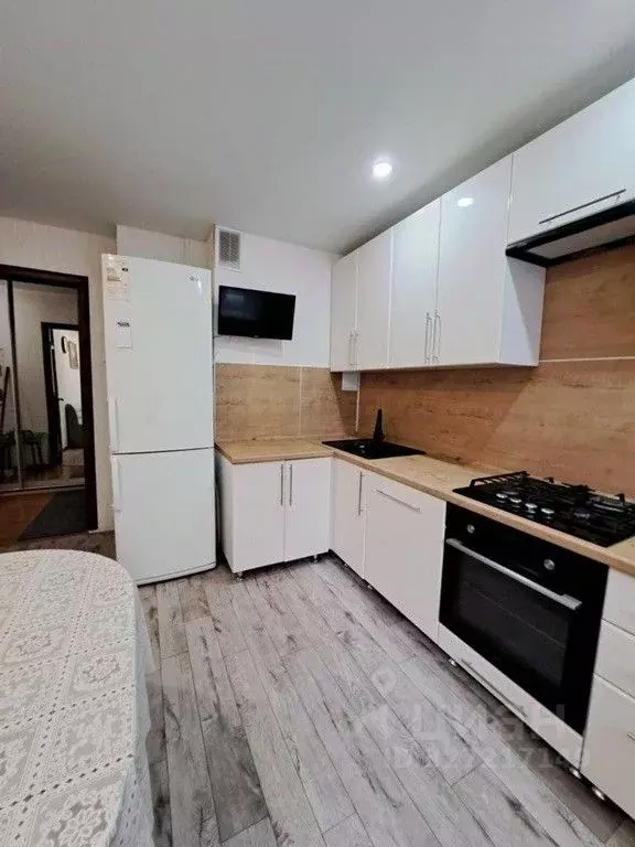 2-к кв. Татарстан, Зеленодольск ул. Тургенева, 29 (59.0 м) - Фото 1