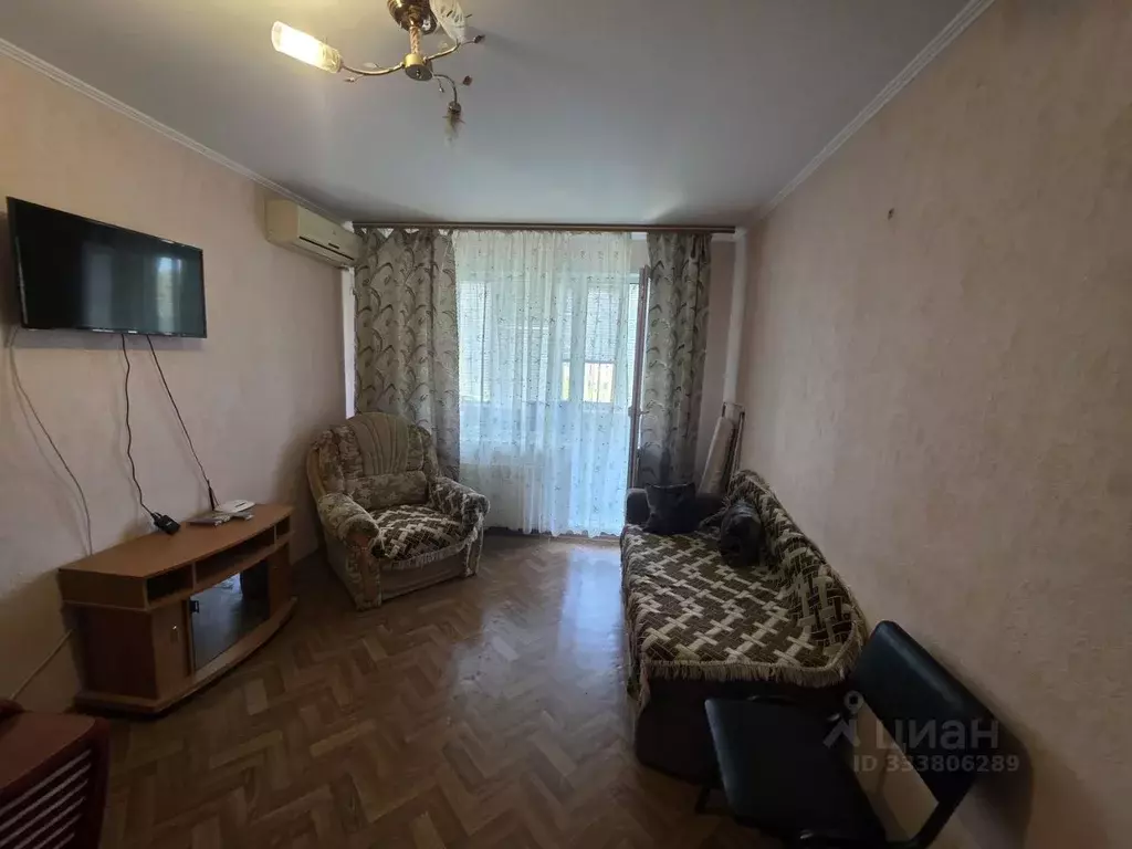 1-к кв. Крым, Щелкино Ленинский район, 59 (32.0 м) - Фото 1