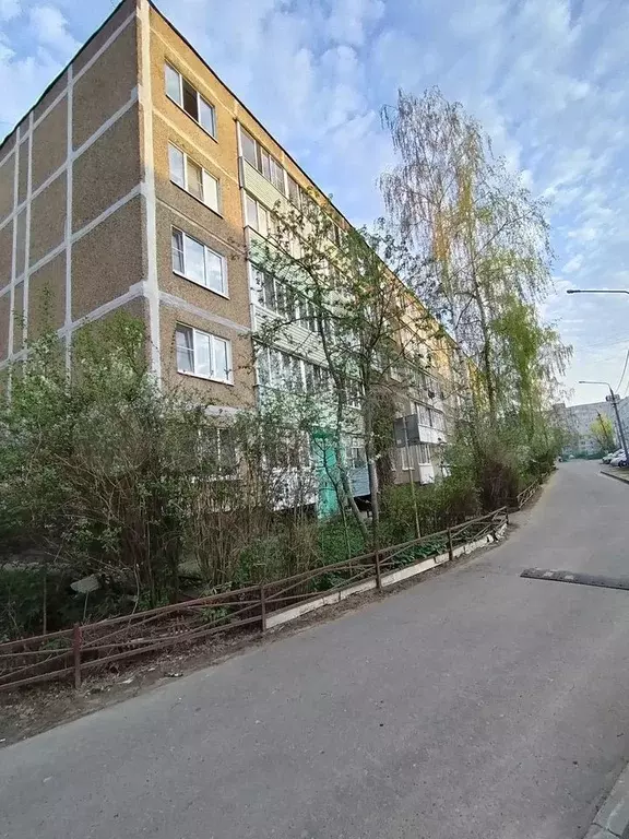 1-к. квартира, 35 м, 5/5 эт. - Фото 0