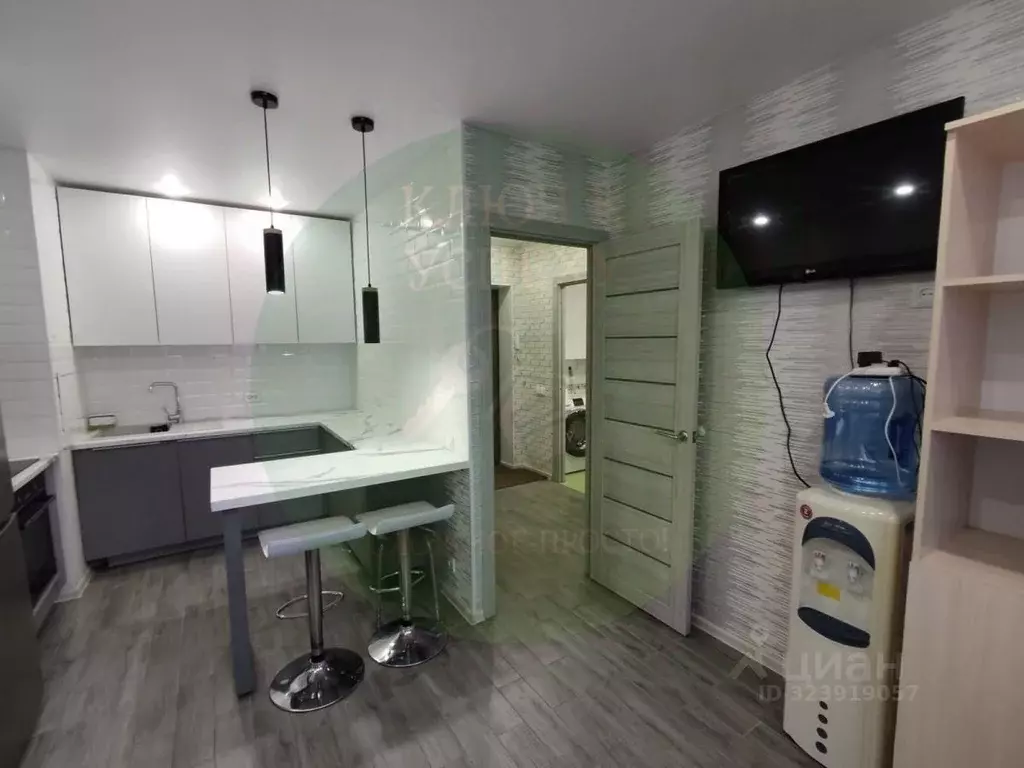 2-к кв. Волгоградская область, Волгоград ул. 64-й Армии, 135а (43.1 м) - Фото 1