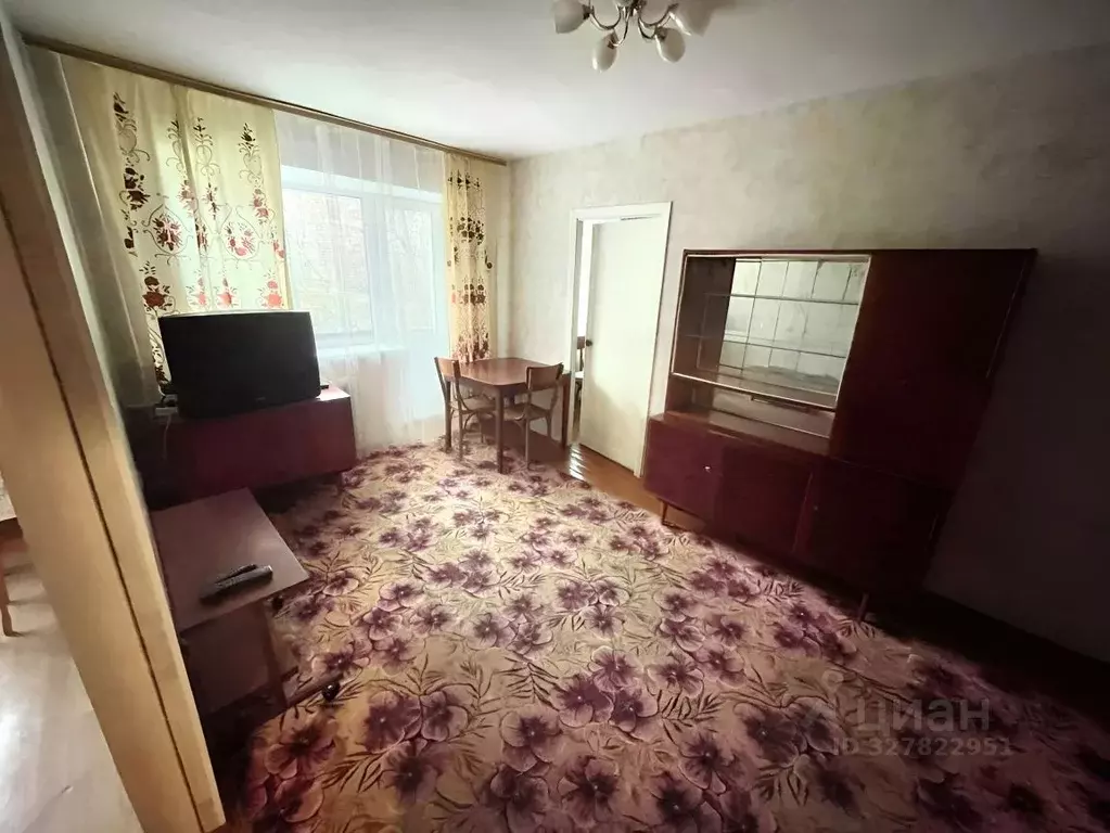 2-к кв. Тульская область, Тула ул. Кутузова, 106 (42.5 м) - Фото 2