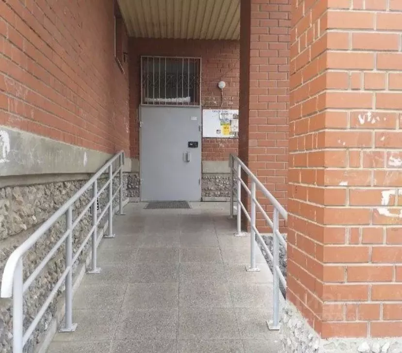 1-к кв. Тюменская область, Тюмень ул. Домостроителей, 2к1 (44.1 м) - Фото 2