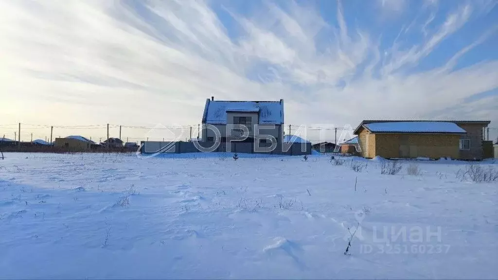 Участок в Тюменская область, Тюменский муниципальный округ, д. ... - Фото 1