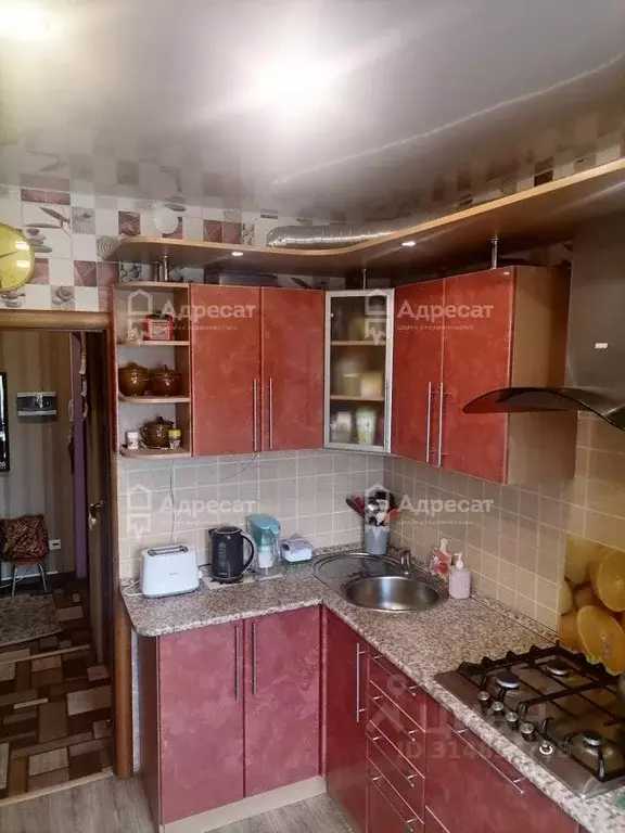 3-к кв. Волгоградская область, Волгоград ул. Рихарда Зорге, 38 (64.7 ... - Фото 0