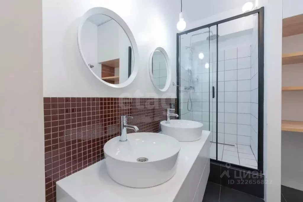 3-к кв. Пермский край, Пермь ул. Революции, 54 (79.1 м) - Фото 1