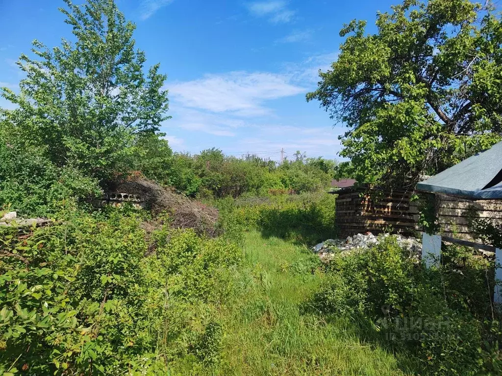 Участок в Саратовская область, Саратов Песчано-Уметский тракт, 2-й км ... - Фото 0