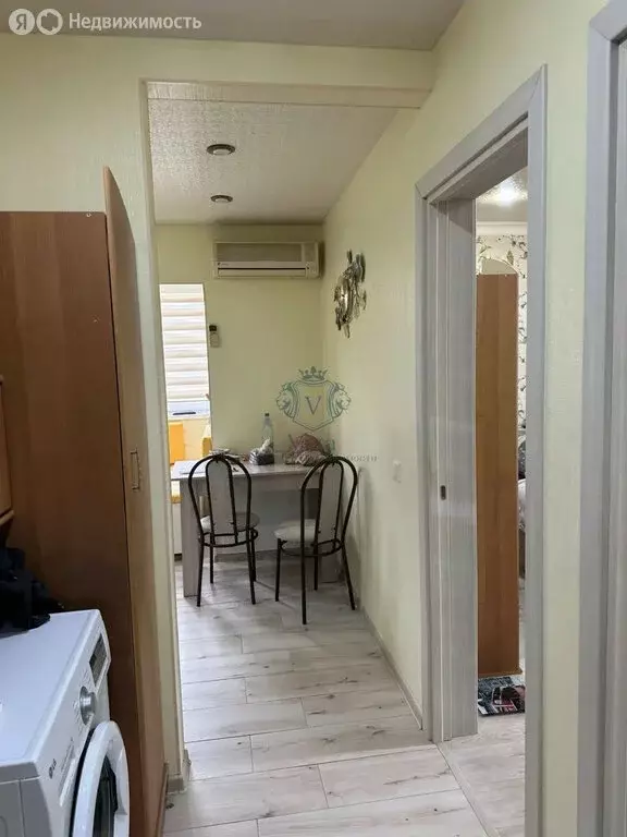 1-комнатная квартира: село Небуг, Центральная улица, 5 (38 м) - Фото 2
