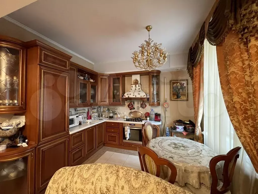 4-к. квартира, 100 м, 2/6 эт. - Фото 1